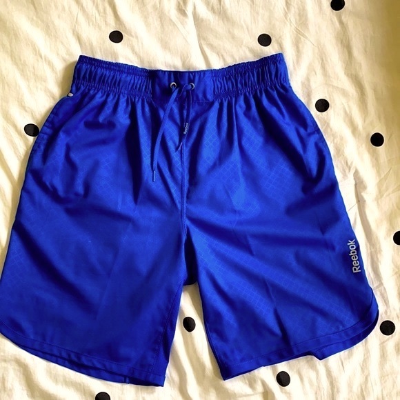 Reebok blue athletic shorts 3 pockets 1 zippered NWOT - Picture 4 of 12